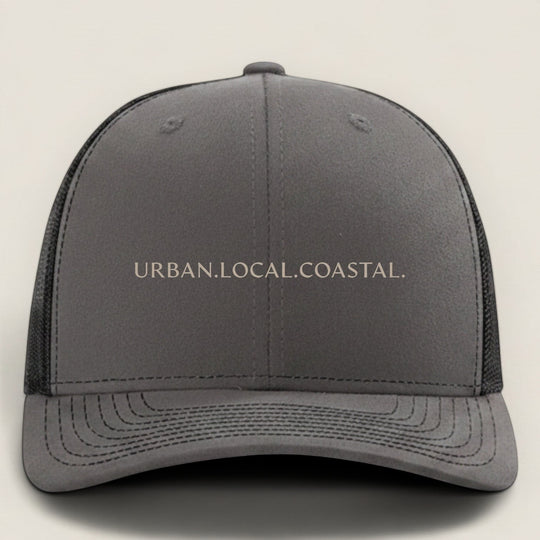 area 609 The Founders Mesh Snapback in charcoal with black mesh, featuring a structured five-panel design.